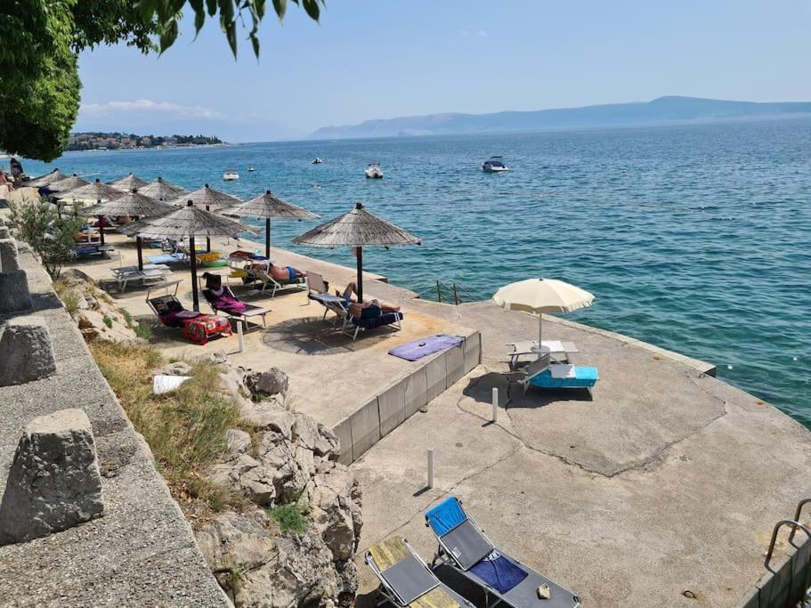 Apartment Lisinski Crikvenica Exterior photo